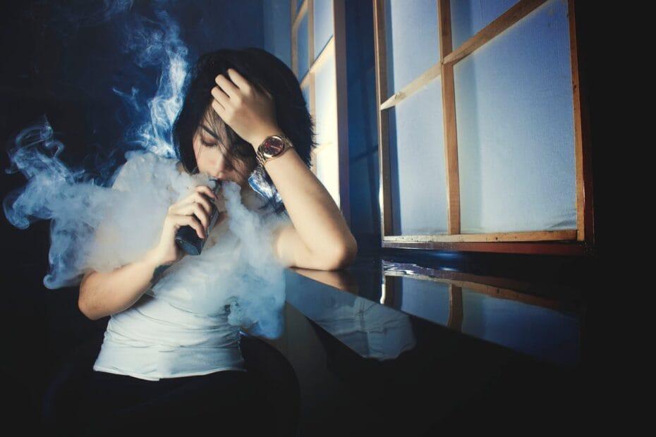 Side effects of vaping, juuling and e-cigarettes
